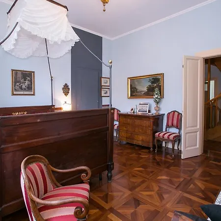 Manzoni Βίλα